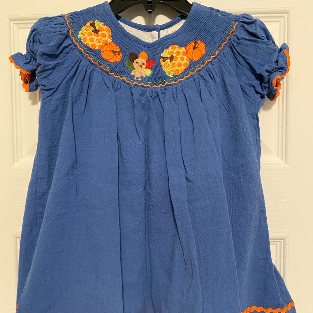 Girls fall smocked dress